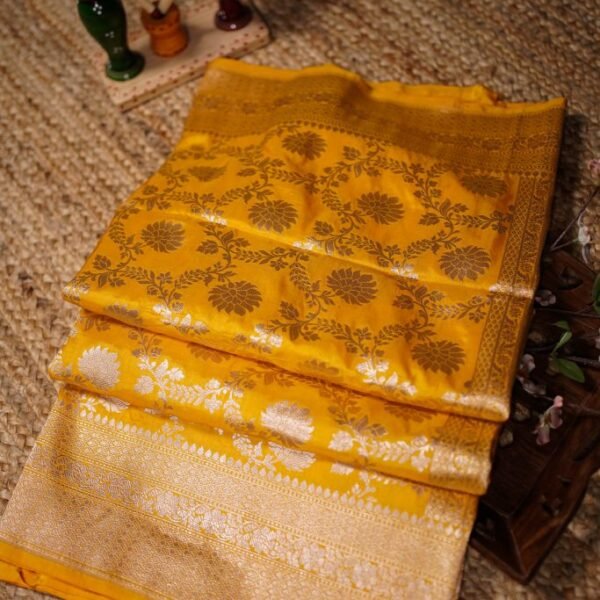Pure Banaras Pattu PBP 08