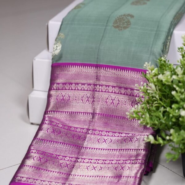 Light Weight Pattu LWP 12