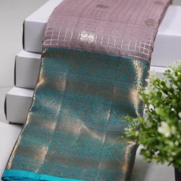Light Weight Pattu LWP 17