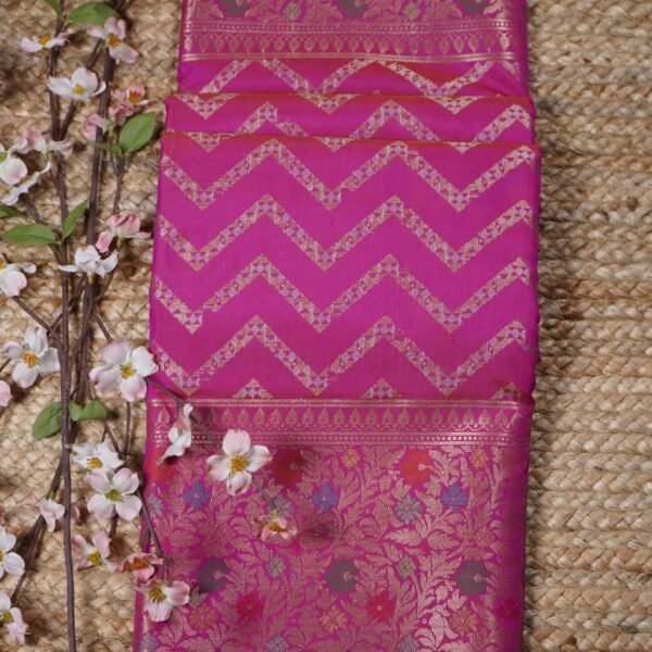 Semi Banaras SB57
